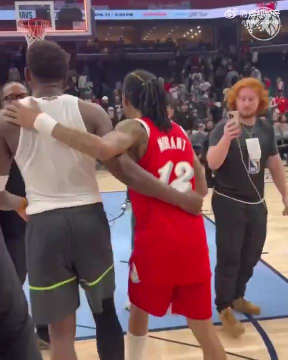 狼王&槍王惺惺相惜！華子賽后與莫蘭特相互致意！