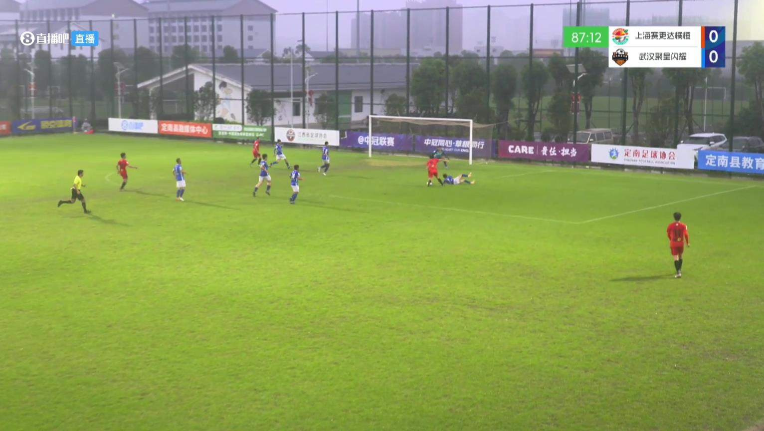 員工瘋狂助攻老板！58歲老板朱駿中冠替補(bǔ)完成絕殺